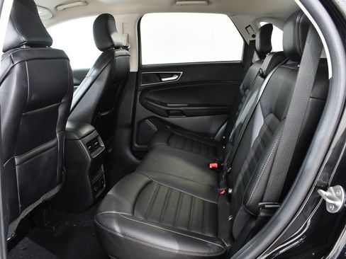 Used 2021 Ford Edge SEL w/ Convenience Package AWD/4WD image 16