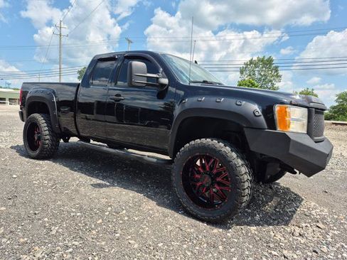 Used 2012 GMC Sierra 1500 SLE w/ Power Tech Package AWD/4WD image 2