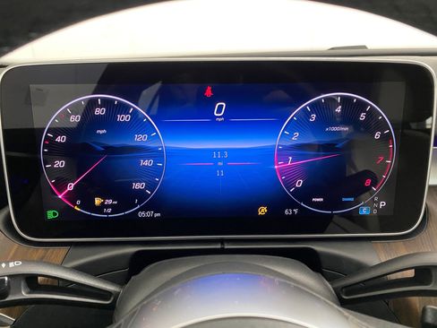 New 2025 Mercedes-Benz C 300 4MATIC Sedan image 19