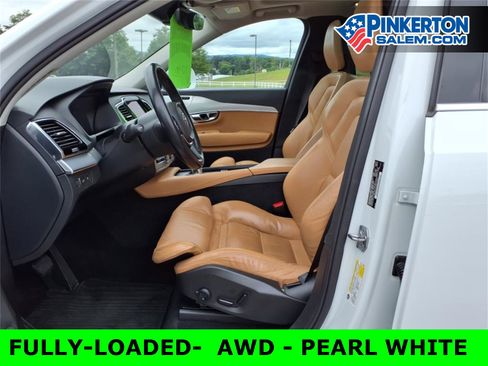 Used 2016 Volvo XC90 T8 Momentum image 17