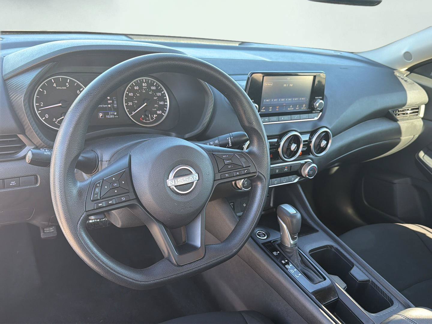Used 2025 Nissan Sentra S FWD image 15