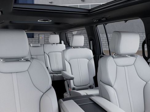 New 2026 Jeep Grand Wagoneer Limited AWD/4WD image 26