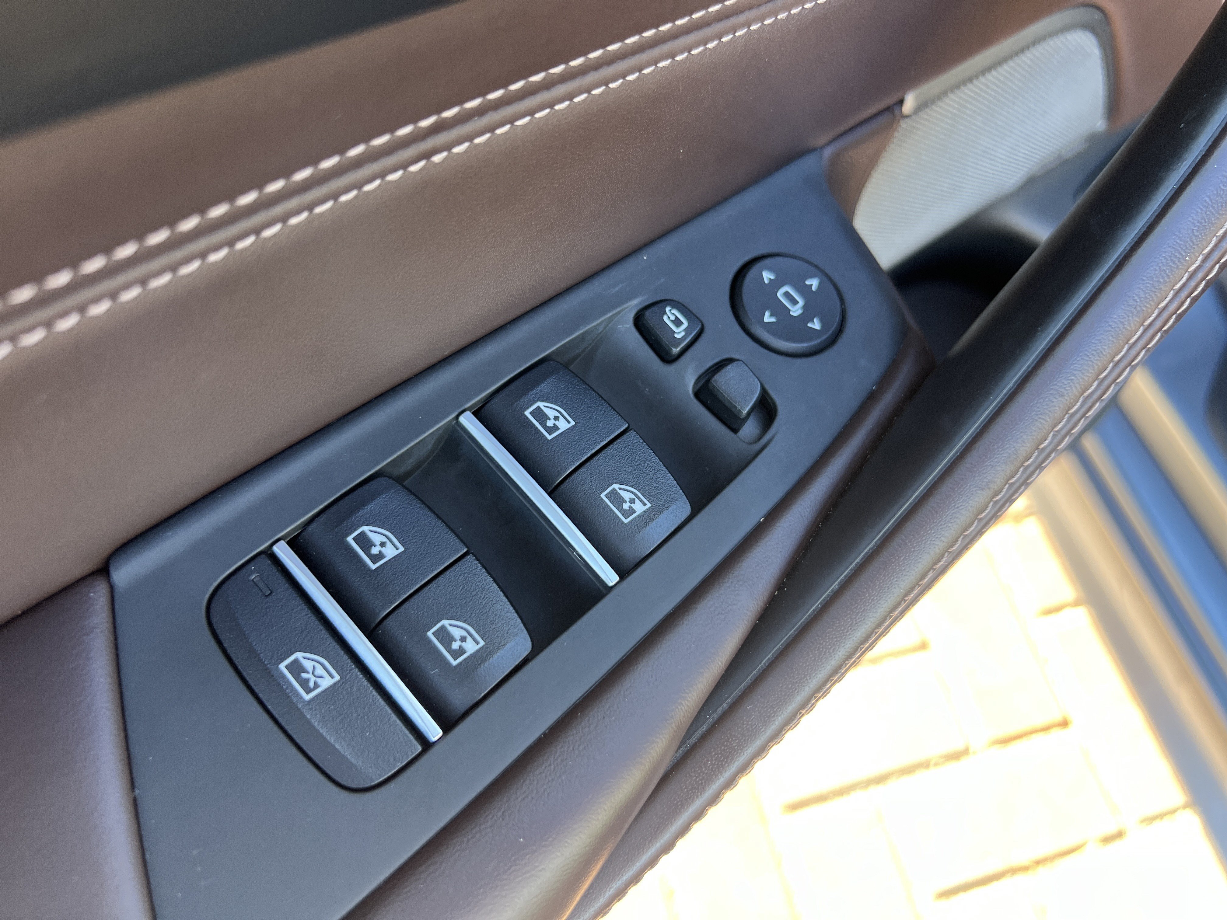 Used 2019 BMW M550i xDrive AWD/4WD image 15