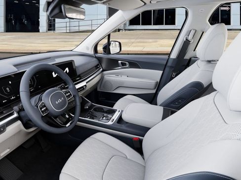 New 2026 Kia Carnival SX w/ SX Dark Edition Package FWD image 19