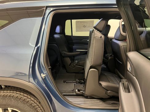 New 2026 Chevrolet Traverse Z71 w/ Enhanced Driving Package image 32