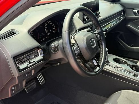 Used 2024 Honda Civic Sport image 10