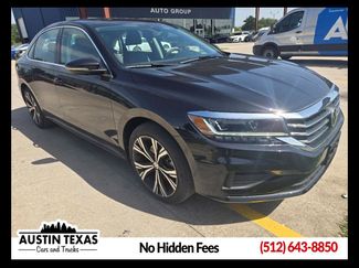 Used 2022 Volkswagen Passat 2.0T SE image 1