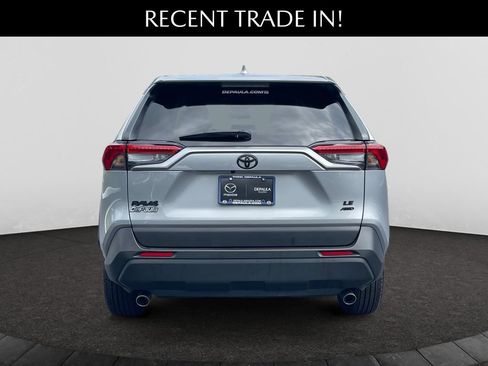 Used 2025 Toyota RAV4 LE AWD/4WD image 4