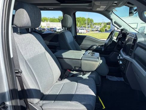 Used 2022 Ford F150 XLT w/ Equipment Group 302A High AWD/4WD image 13