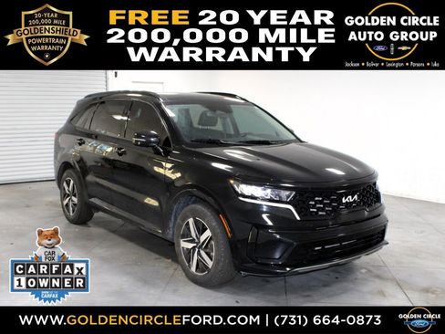 Used 2023 Kia Sorento S w/ Panoramic Sunroof Package image 1