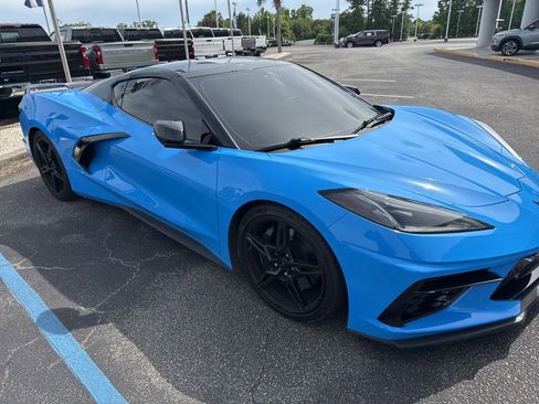 Used 2022 Chevrolet Corvette Stingray Preferred Cpe w/ Z51 Performance Package RWD image 5