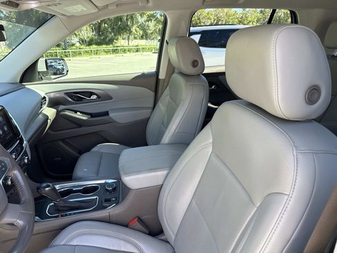 Used 2020 Chevrolet Traverse Premier image 20