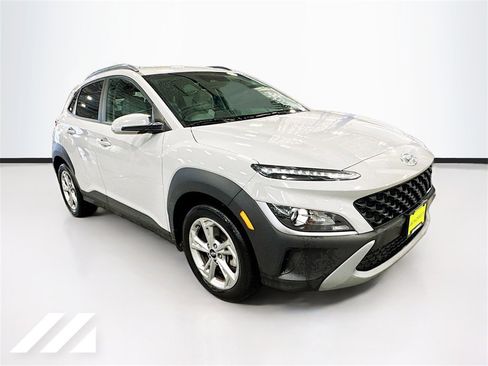 Used 2023 Hyundai Kona SEL w/ Cargo Package image 3