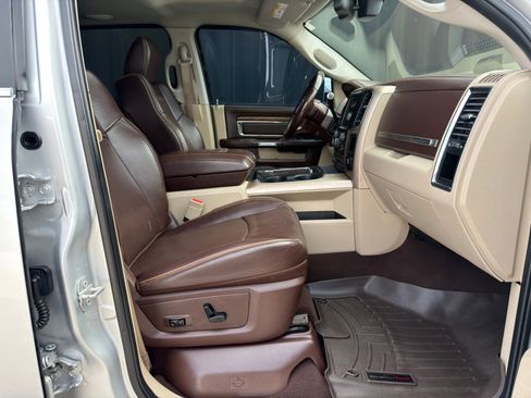 Used 2018 RAM 3500 Laramie Longhorn w/ Convenience Group image 37