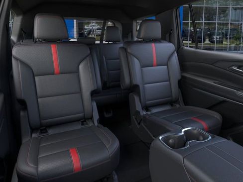 New 2026 Chevrolet Traverse RS image 17
