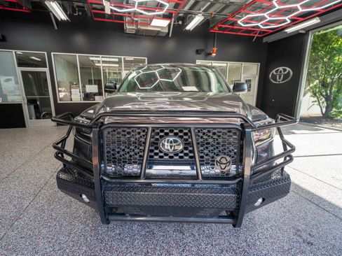 Used 2019 Toyota Tundra SR5 w/ TRD Off Road Package AWD/4WD image 6