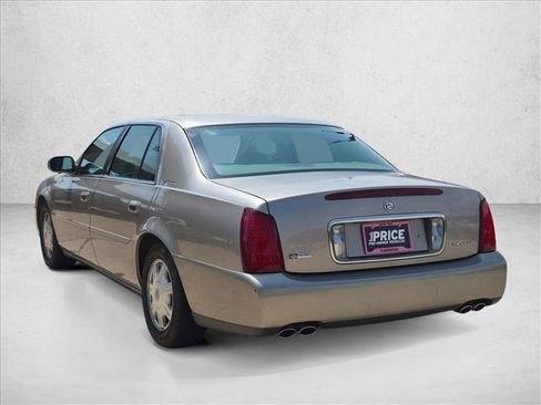 Used 2004 Cadillac De Ville w/ Equipment Group FWD image 8