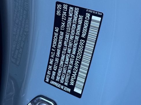 Certified 2026 Porsche 911 Carrera RWD image 29