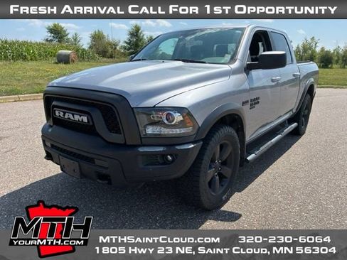 Used 2019 RAM 1500 Warlock AWD/4WD image 4