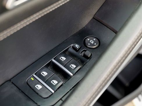 Used 2021 BMW X6 xDrive40i w/ Convenience Package image 20