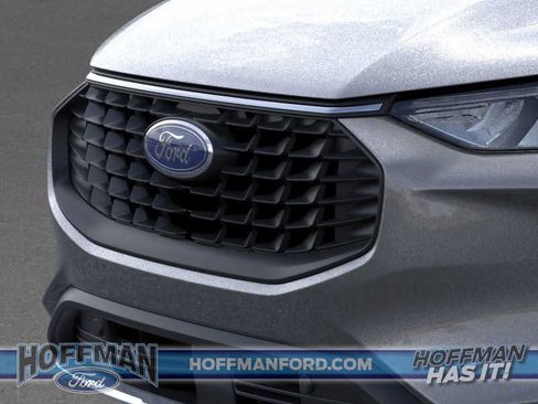 New 2025 Ford Escape SE FWD image 17