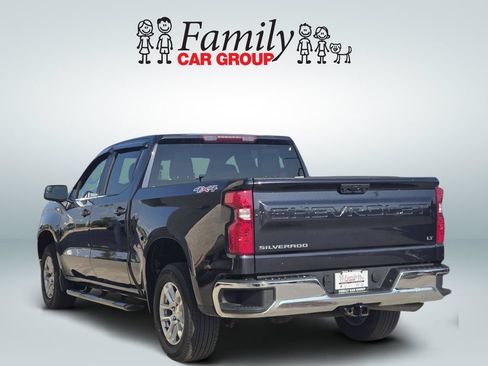 Used 2023 Chevrolet Silverado 1500 LT AWD/4WD image 3
