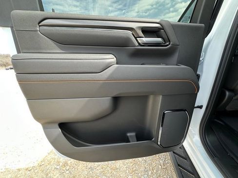 New 2026 GMC Sierra 2500 AT4 w/ AT4 Premium Plus Package image 25