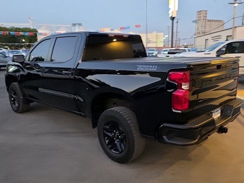 Used 2024 Chevrolet Silverado 1500 Custom Trail Boss w/ Midnight Edition AWD/4WD image 6