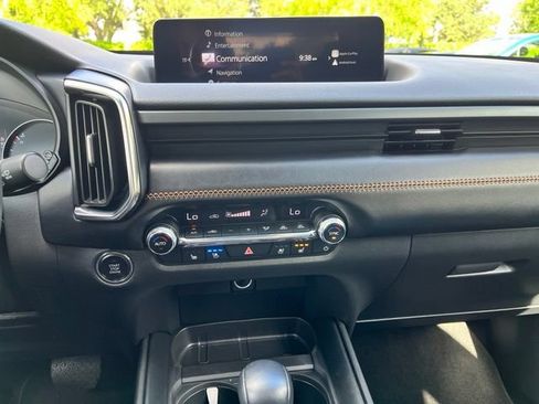 Used 2024 MAZDA CX-50 AWD 2.5 S w/ Premium Plus Pkg image 10