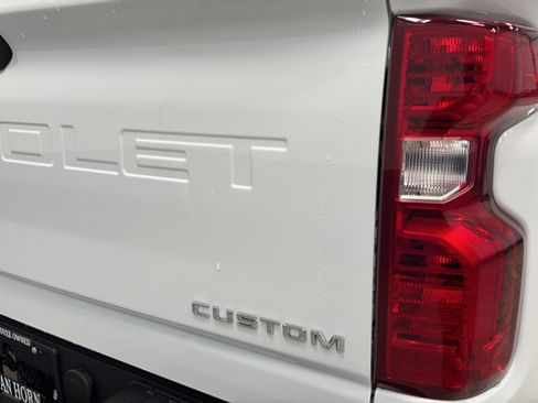 New 2026 Chevrolet Silverado 2500 Custom w/ Custom Value Package AWD/4WD image 36