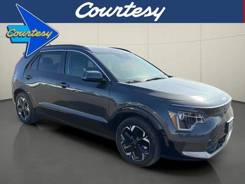 Used 2023 Kia Niro Wind FWD image 1