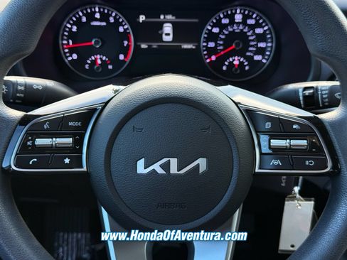 Used 2023 Kia Forte LXS w/ LXS Technology Package FWD image 16