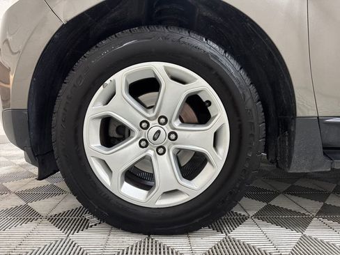 Used 2013 Ford Edge SEL image 49