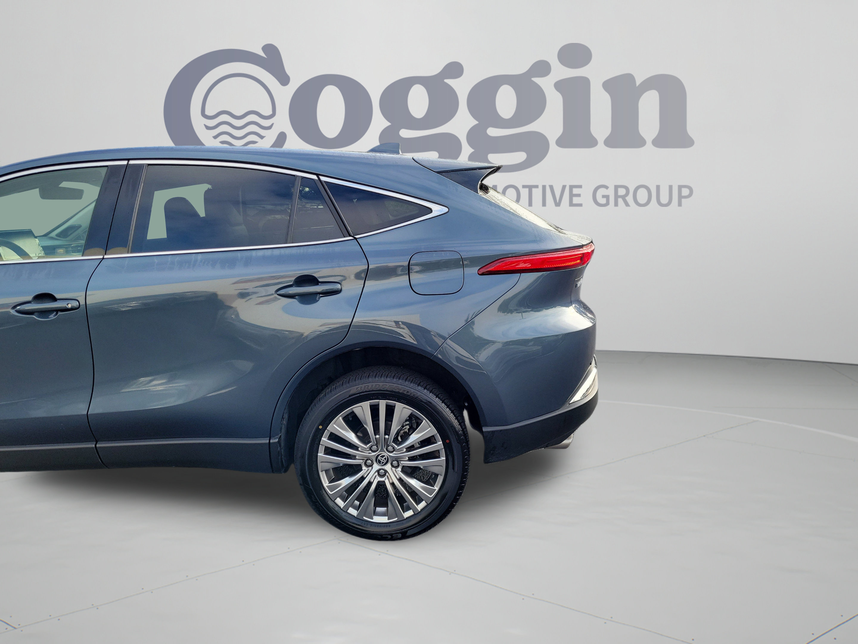 Used 2021 Toyota Venza Limited w/ Advanced Technology Package AWD/4WD image 34
