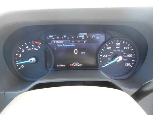 Used 2026 Ford E-450 and Econoline 450 Super Duty w/ Gaseous Engine Prep Package image 3