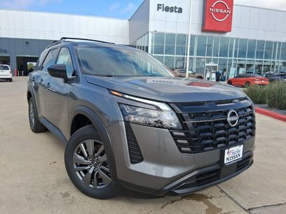 New 2026 Nissan Pathfinder SV