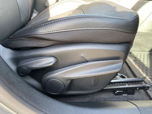 Used 2023 Jeep Compass Limited AWD/4WD image 37