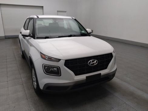 Used 2021 Hyundai Venue SE image 13