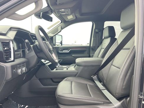 New 2026 GMC Sierra 3500 Denali image 24