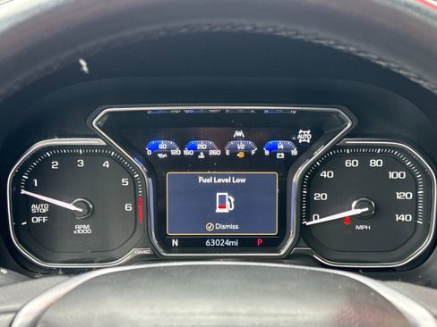 Used 2021 GMC Yukon SLT image 24