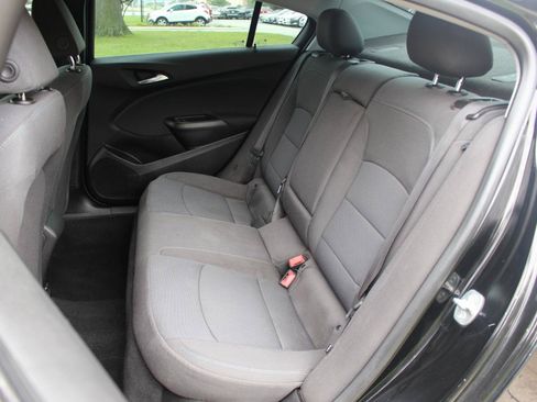 Used 2019 Chevrolet Cruze LT w/ LT Fleet Convenience Package FWD image 32