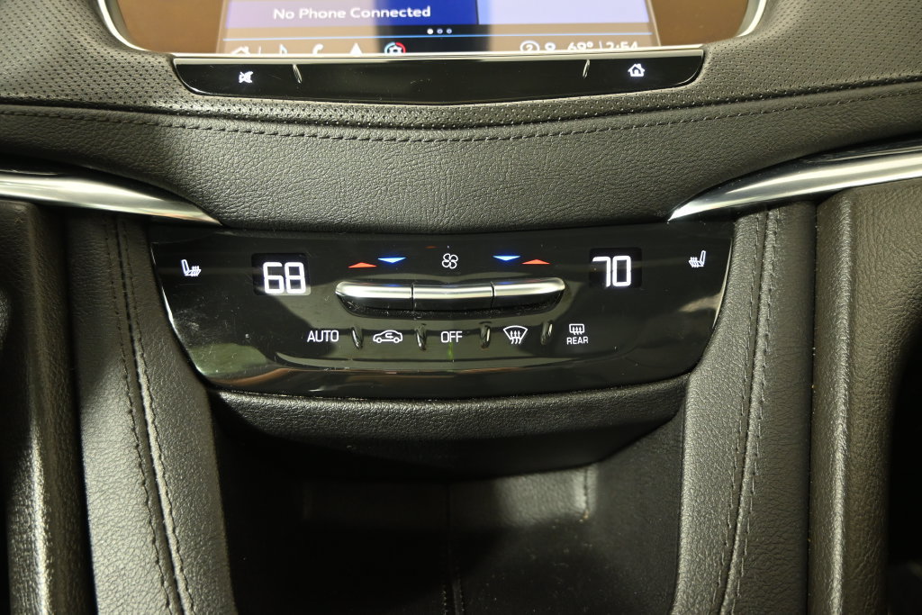 Used 2024 Cadillac XT5 Premium Luxury AWD/4WD image 30