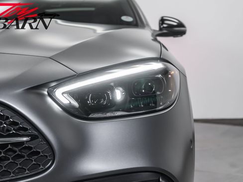 Used 2023 Mercedes-Benz C 300 4MATIC Sedan image 10