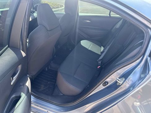 Used 2020 Toyota Corolla SE FWD image 12