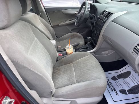 Used 2009 Toyota Corolla LE FWD image 16