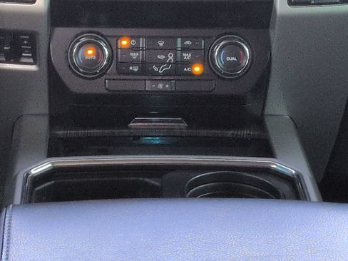 Used 2021 Ford F350 Lariat AWD/4WD image 19