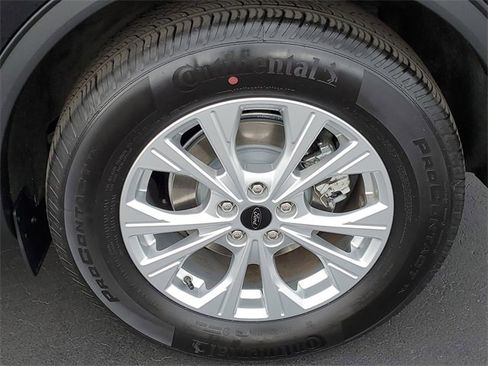 Certified 2023 Ford Escape Active w/ Tech Pack #2 image 5