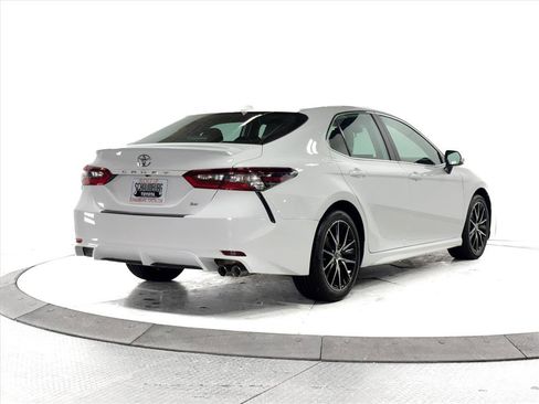 Certified 2024 Toyota Camry SE image 10