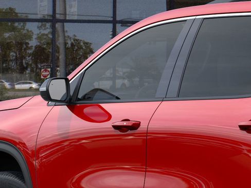 New 2026 Chevrolet Traverse LT w/ Driver Confidence Package image 36