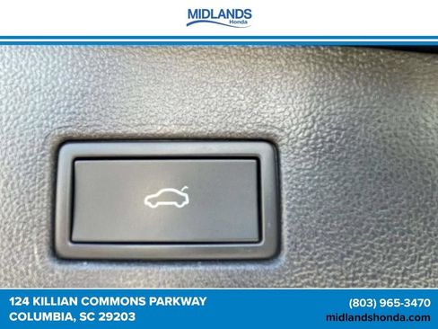 Used 2024 Volkswagen Tiguan SE FWD image 10